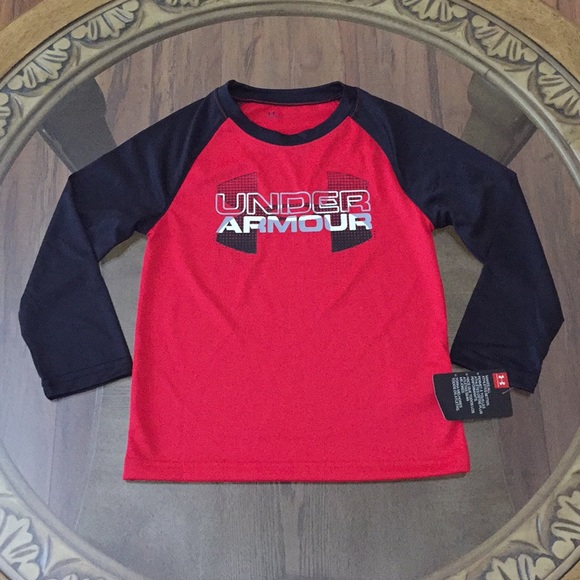 Under Armour Other - UNDER ARMOUR (4) BOYS LONG SLEEVE SHIRT SET